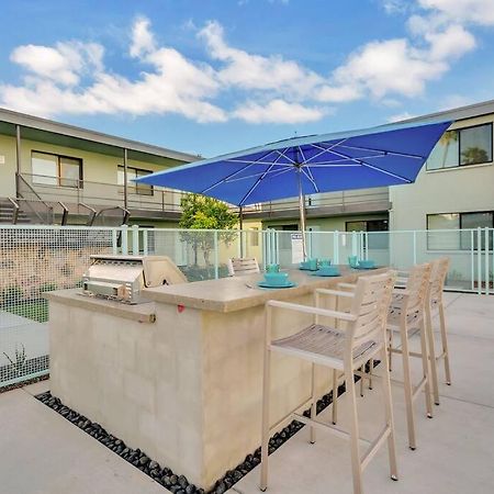 Micro Studio With Balcony & Pool View - Walk To Ot 斯科茨 外观 照片